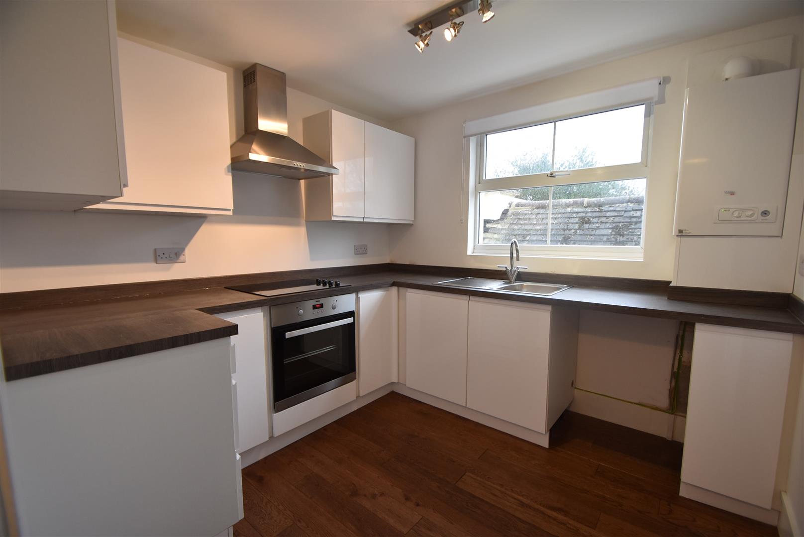 Hastings Road, Battle Rush, Witt & Wilson